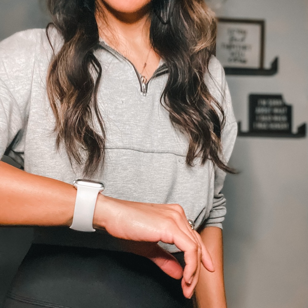 Grey crop sweatshirt